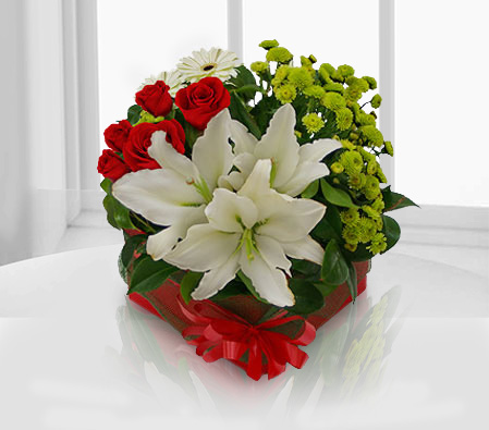Southern Belle-Green,Mixed,Red,White,Chrysanthemum,Lily,Mixed Flower,Rose,Arrangement