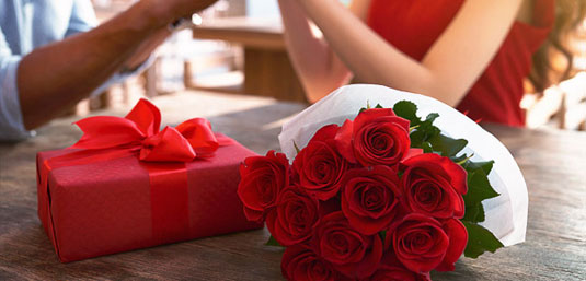 Send Handcrafted flowers and gifts in Hong Kong